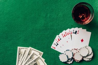Multi-camera live roulette table setup